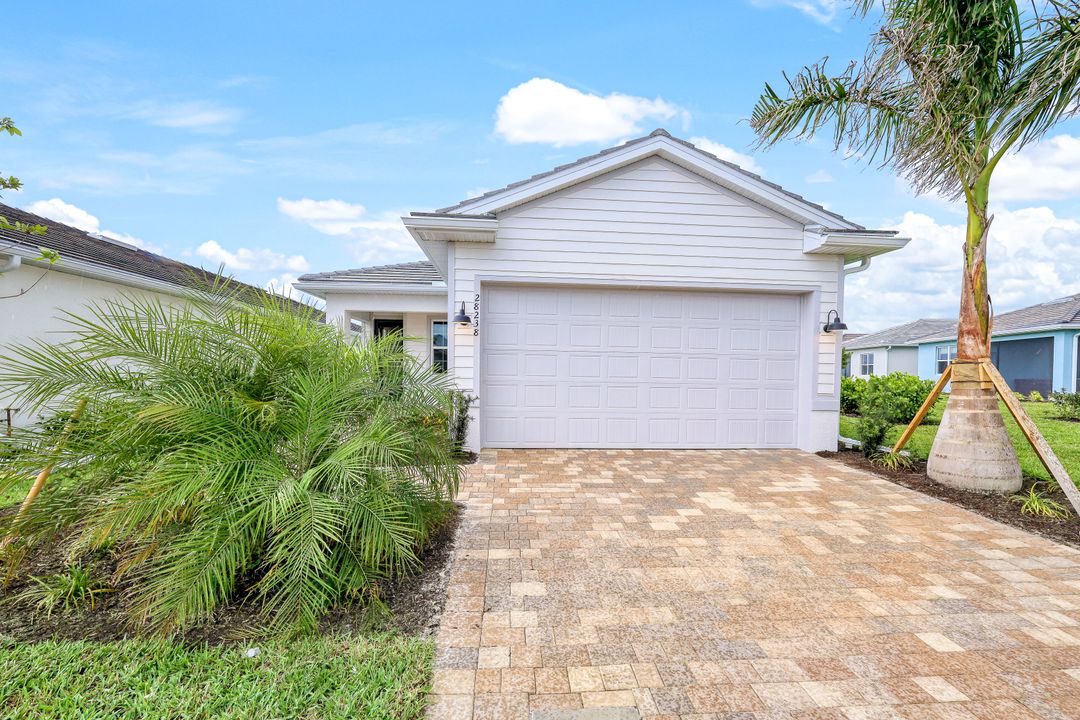 28238 Captiva Shell Lp, Bonita Springs, FL 34135