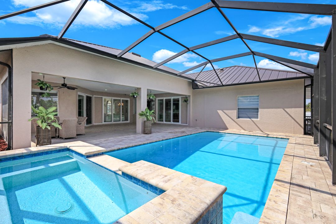 3223 4th Ave NE, Naples, FL 34120