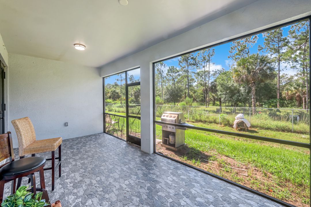 2682 4th Ave SE, Naples, FL 34117