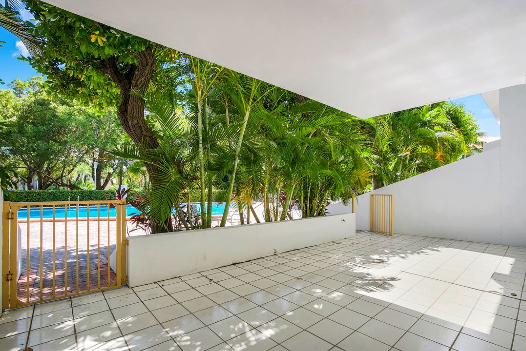 155 Ocean Ln Dr #103, Key Biscayne, FL 33149