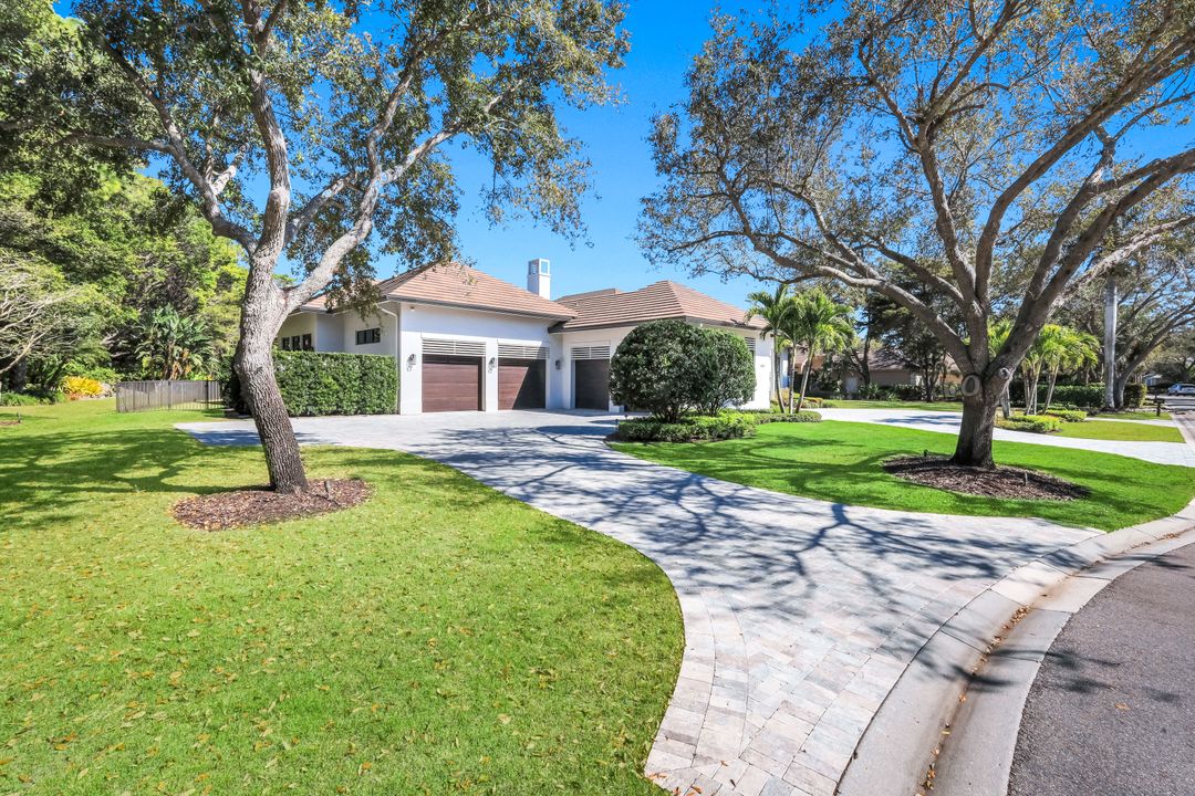 2818 Thistle Way, Naples, FL 34105