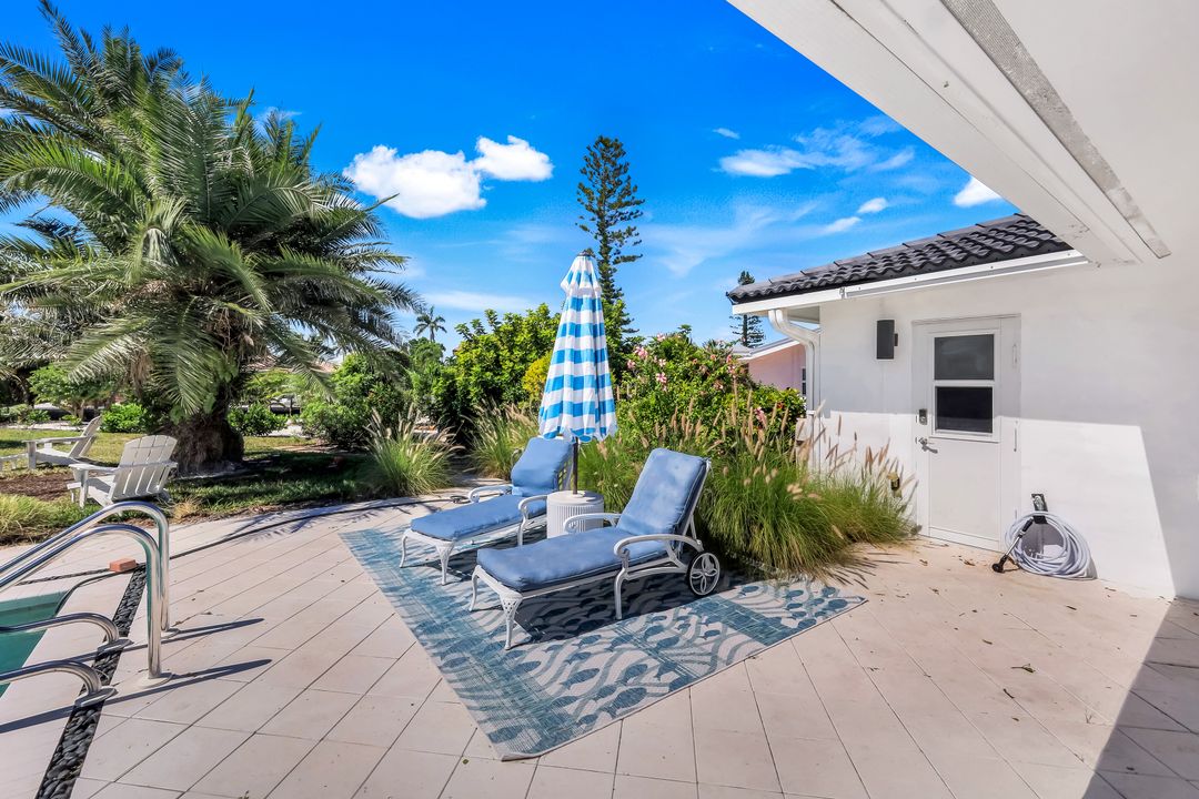 915 Pecten Ct, Sanibel, FL 33957