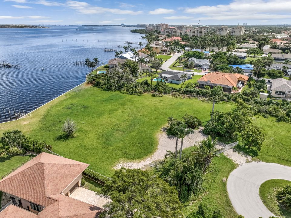 15111 Anchorage Way, Fort Myers, FL 33908