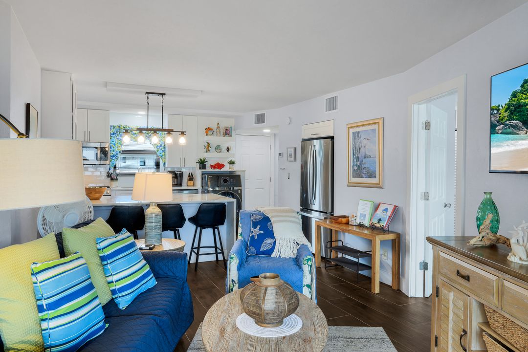 1023 Anglers Cove #E-505, Marco Island, FL 34145