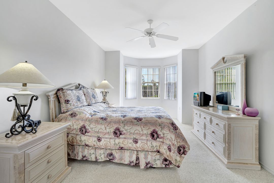 3972 Bishopwood Ct E #203, Naples, FL 34114