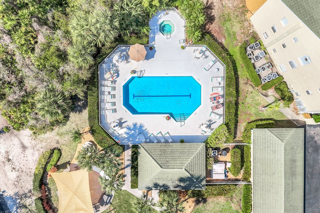 15495 Cedarwood Ln #9-303, Naples, FL 34110