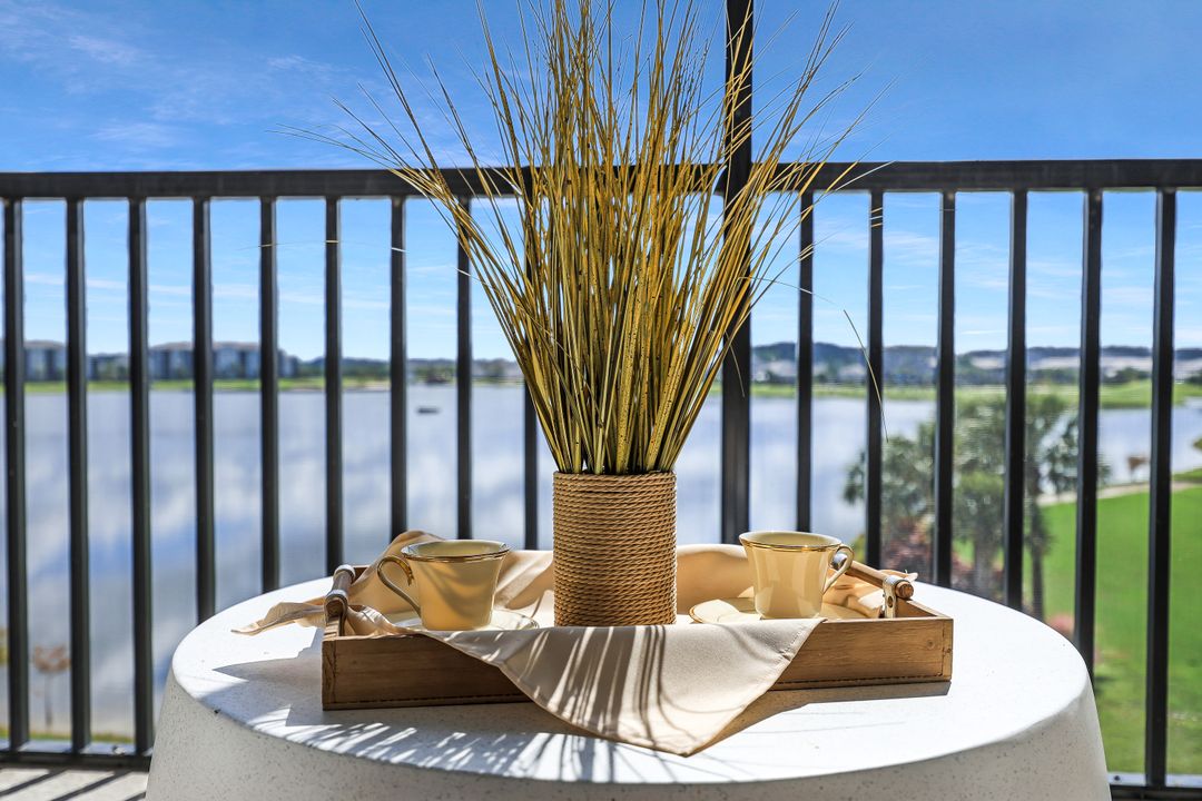 5527 Double Eagle Cir #3832, Ave Maria, FL 34142