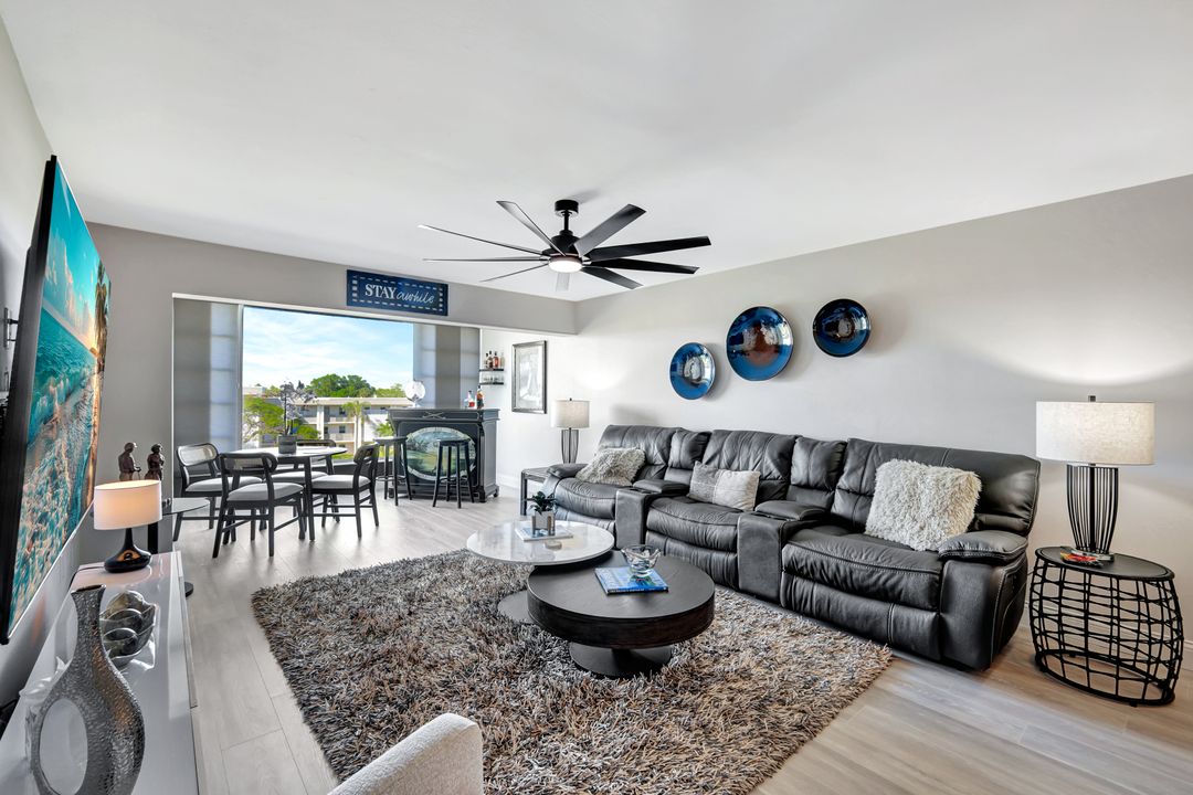6220 Augusta Dr, Fort Myers, FL 33907