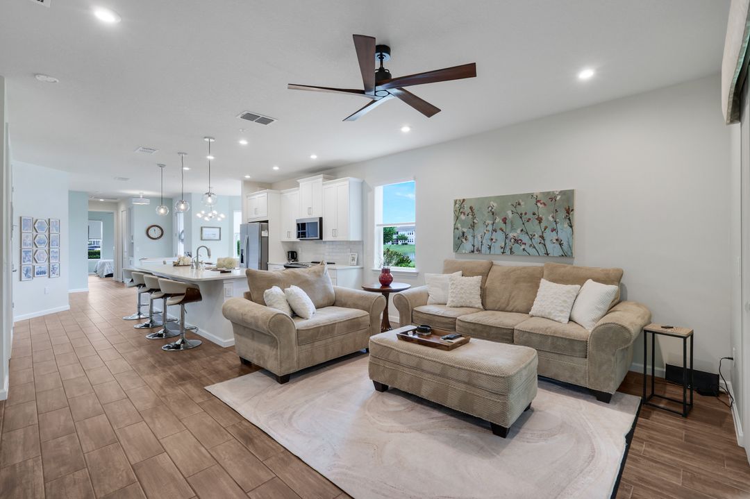 4619 Arboretum Cir #101, Naples, FL 34112