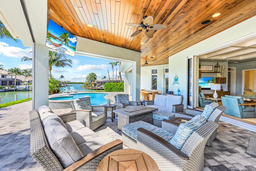 813 Magnolia Ct, Marco Island, FL 34145