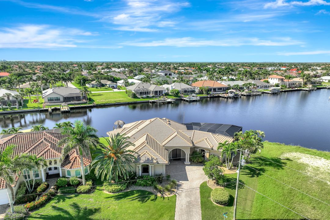 2216 SW 49th Terrace, Cape Coral, FL 33914