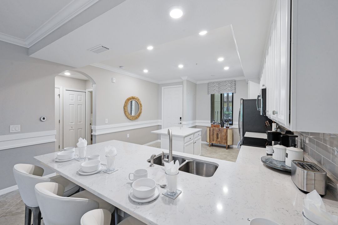 9590 Trevi Ct #5314, Naples, FL 34113