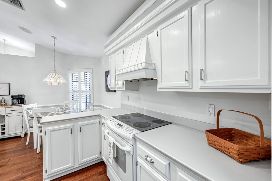 12655 Glen Hollow Dr, Bonita Springs, FL 34135