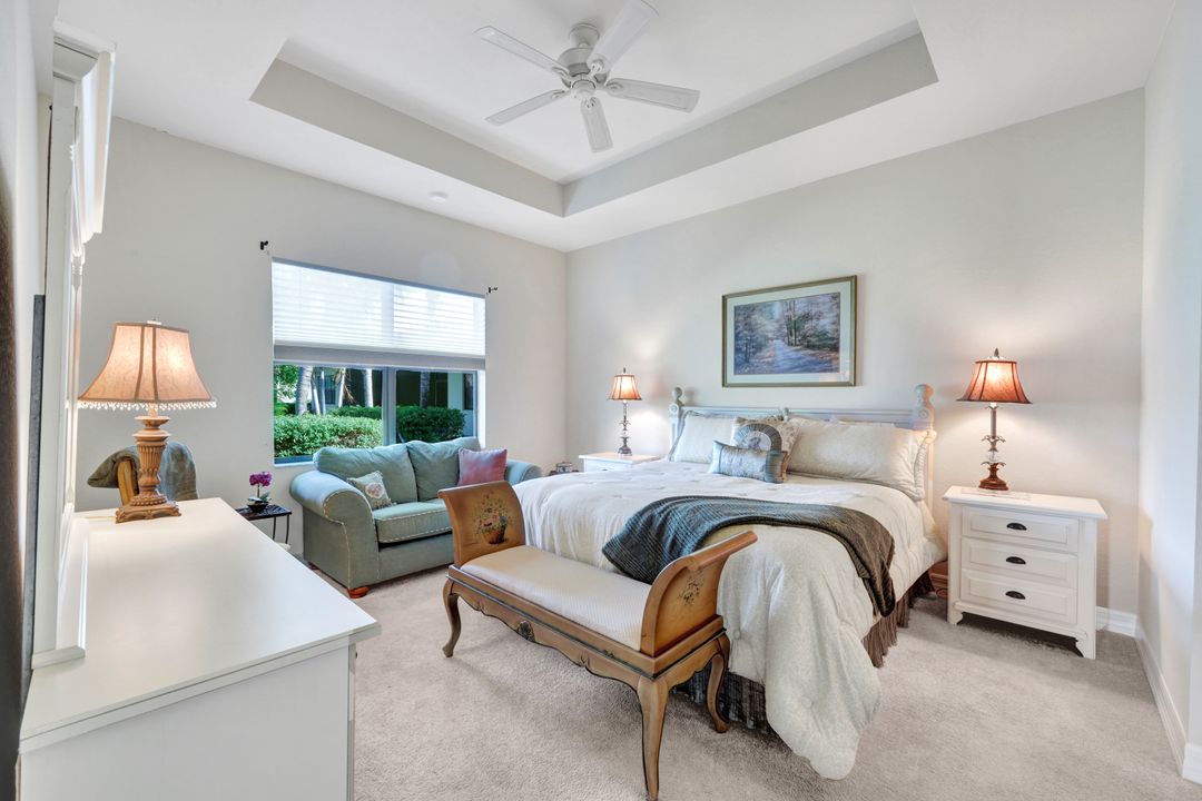 13466 Sumter Ln, Naples, FL 34109