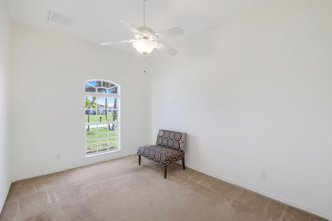 1206 NW 18th Terrace, Cape Coral, FL 33993