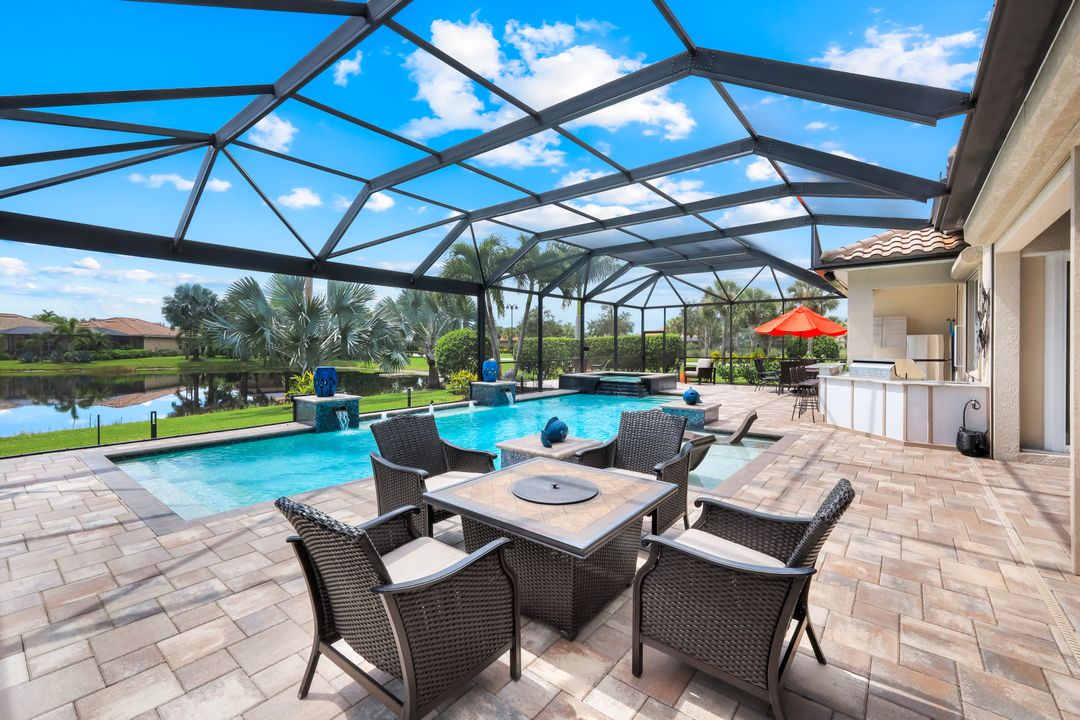 9180 Ores Cir, Naples, FL 34120
