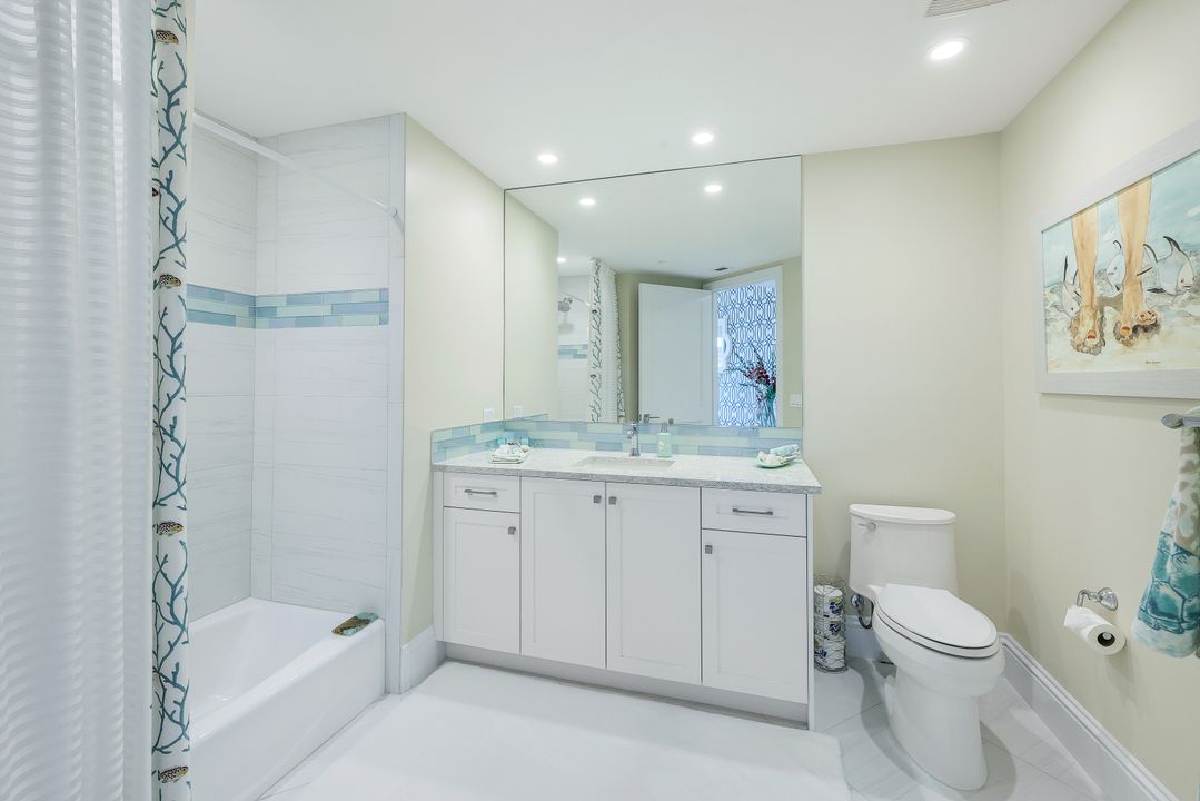 13665 Vanderbilt Dr  #501, Naples, FL 34110