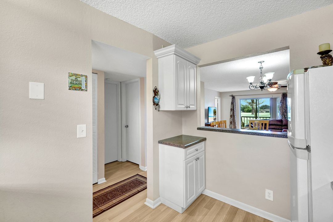 4346 27th Ct SW #201, Naples, FL 34116