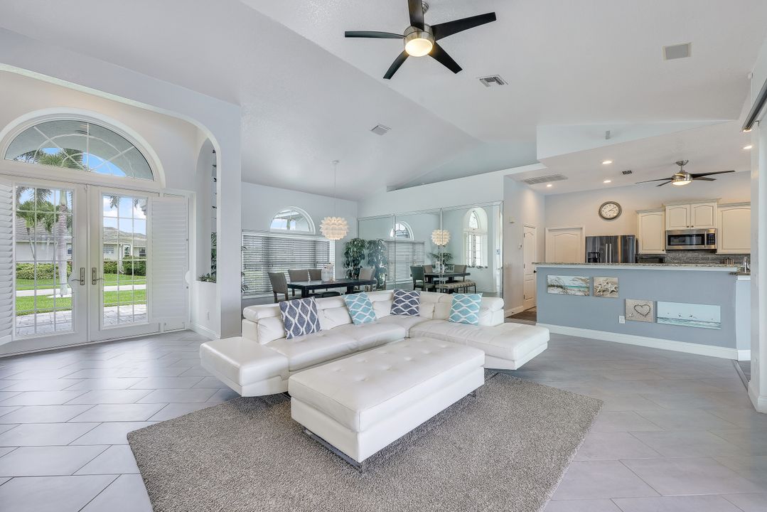 3808 SW 27th Ct, Cape Coral, FL 33914