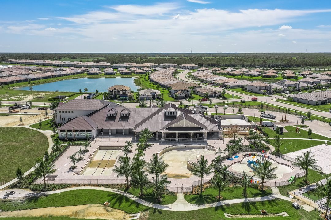 14081 Pine Lodge Ln, Fort Myers, FL 33913