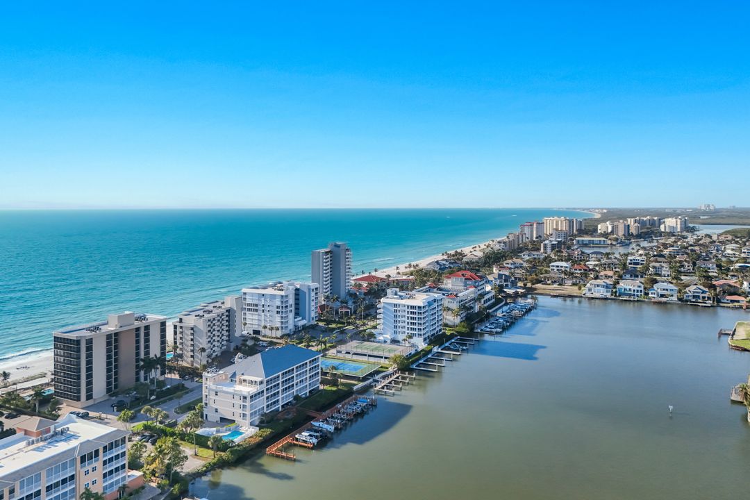 9715 Gulf Shore Dr #104, Naples, FL 34108