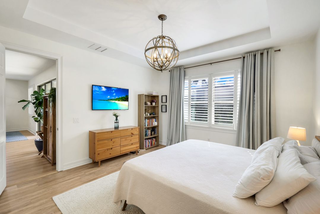 16357 Aberdeen Wy, Naples, FL 34110