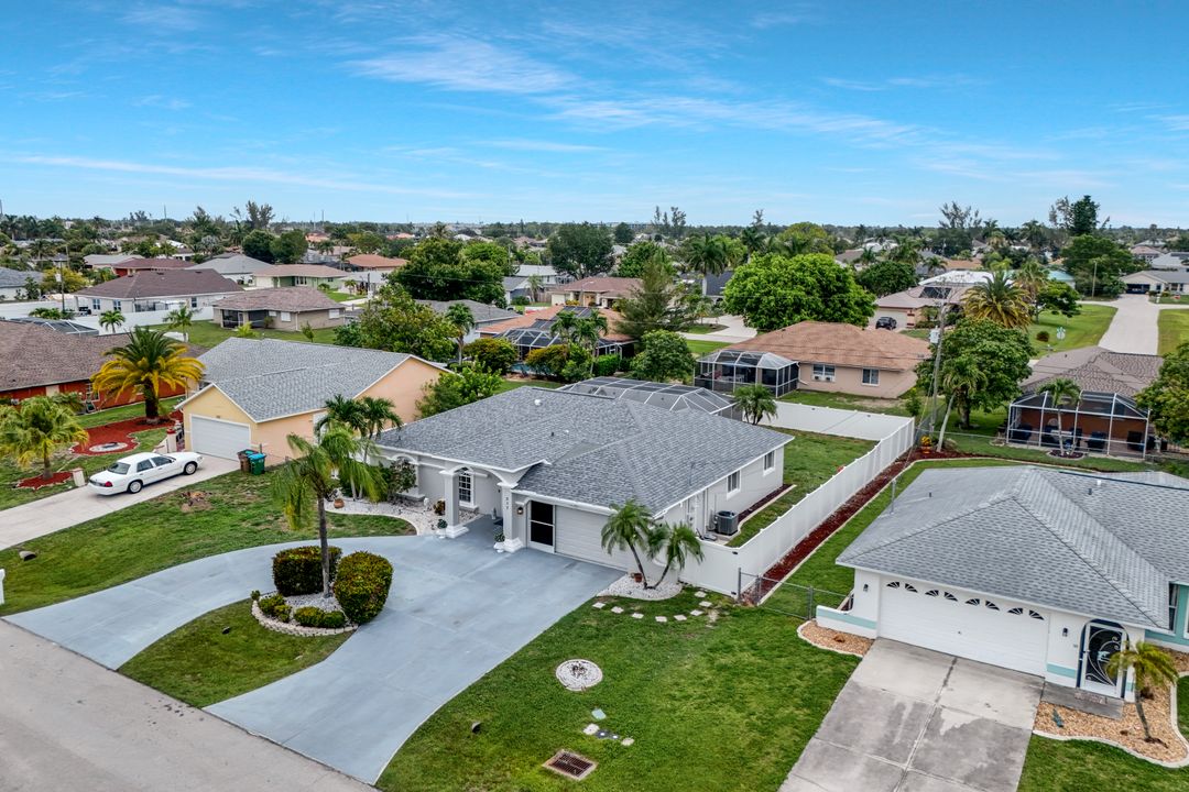 317 SE 18th Terrace, Cape Coral, FL 33990