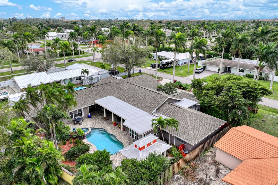 729 Dean Way, Fort Myers, FL 33919