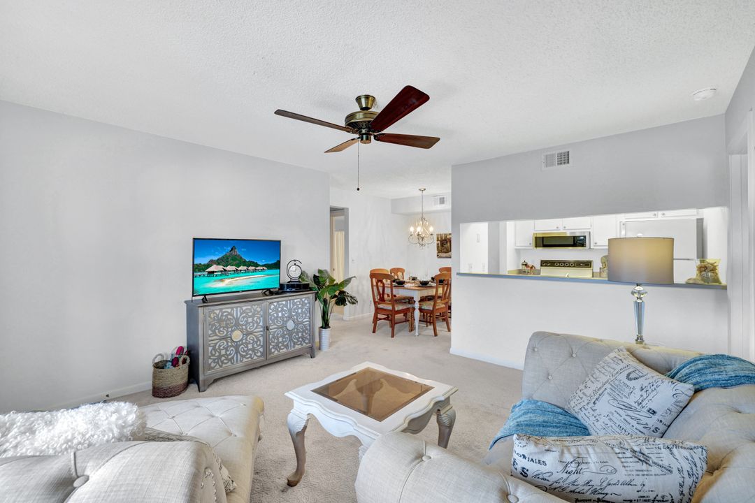 4357 27th Ct SW #204, Naples, FL 34116