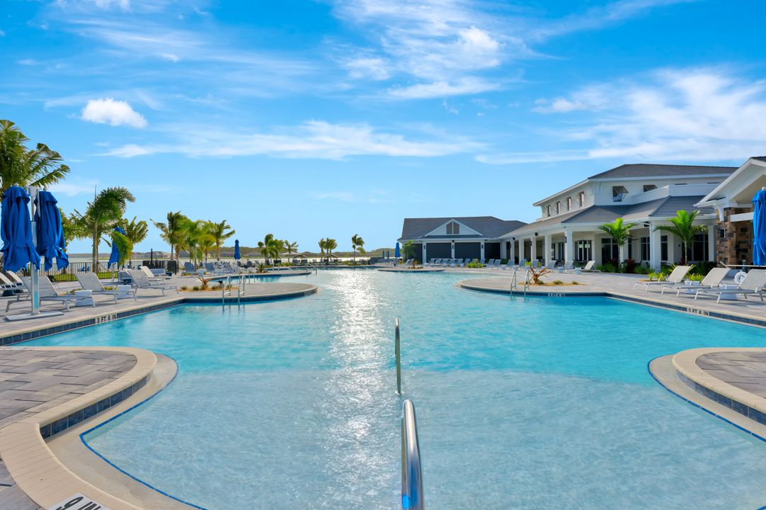 15242 Blue Bay Cir, Miromar Lakes, FL 33913