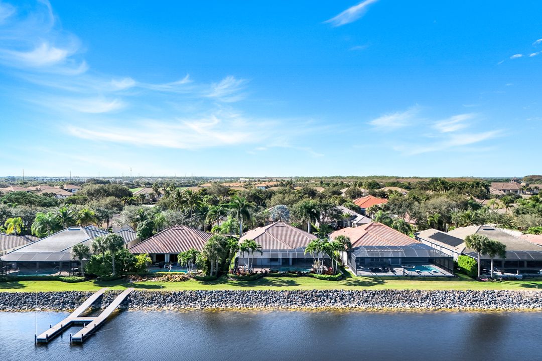 8765 Hideaway Harbor Ct, Naples, FL 34120