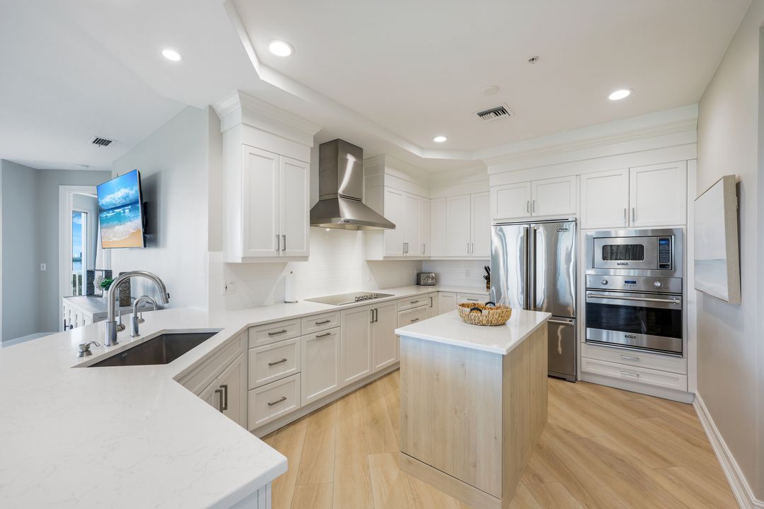 4801 Island Pond Ct #602, Bonita Springs, FL 34134