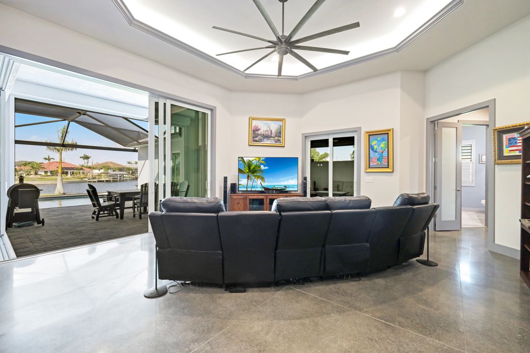 2519 SW 27th Ave, Cape Coral, FL 33914