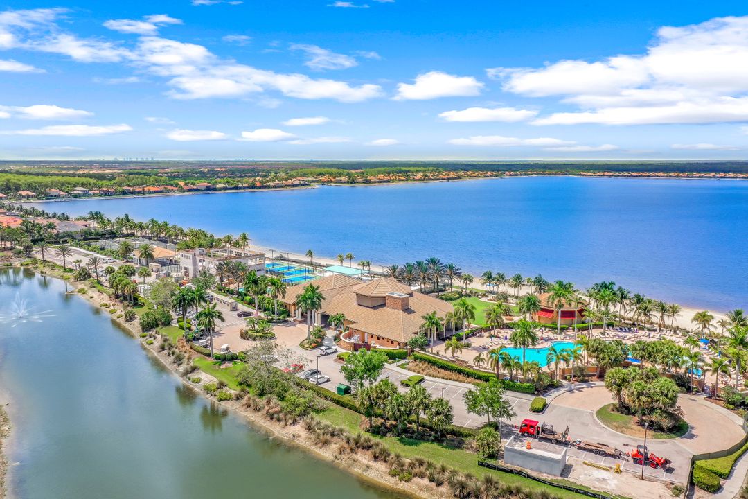 9204 Quartz Ln #201, Naples, FL 34120