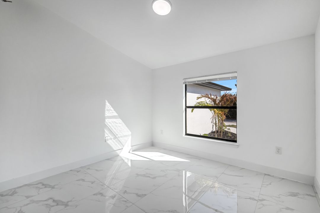 3018 11th St SW, Lehigh Acres, FL 33976