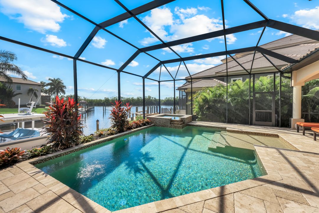 5858 Harbour Preserve Cir, Cape Coral, FL 33914