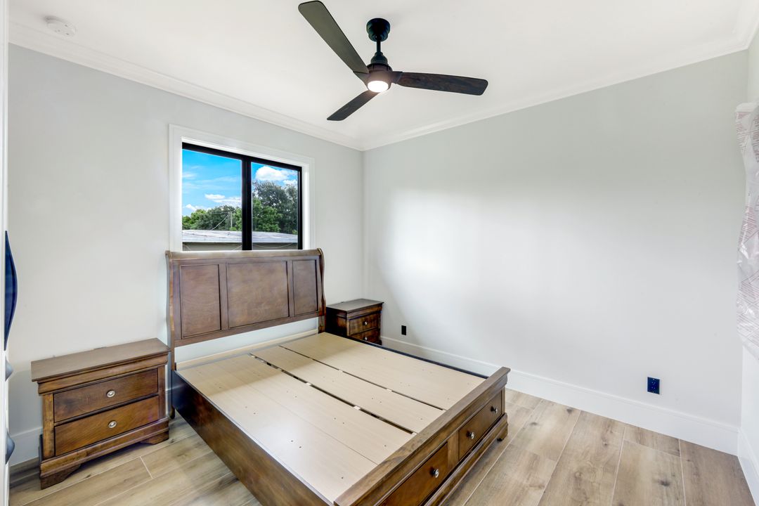 2230 Moreno Ave, Fort Myers, FL 33901