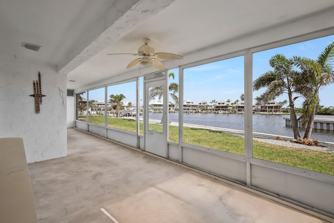 7775 Bocilla Ln, Bokeelia, FL 33922