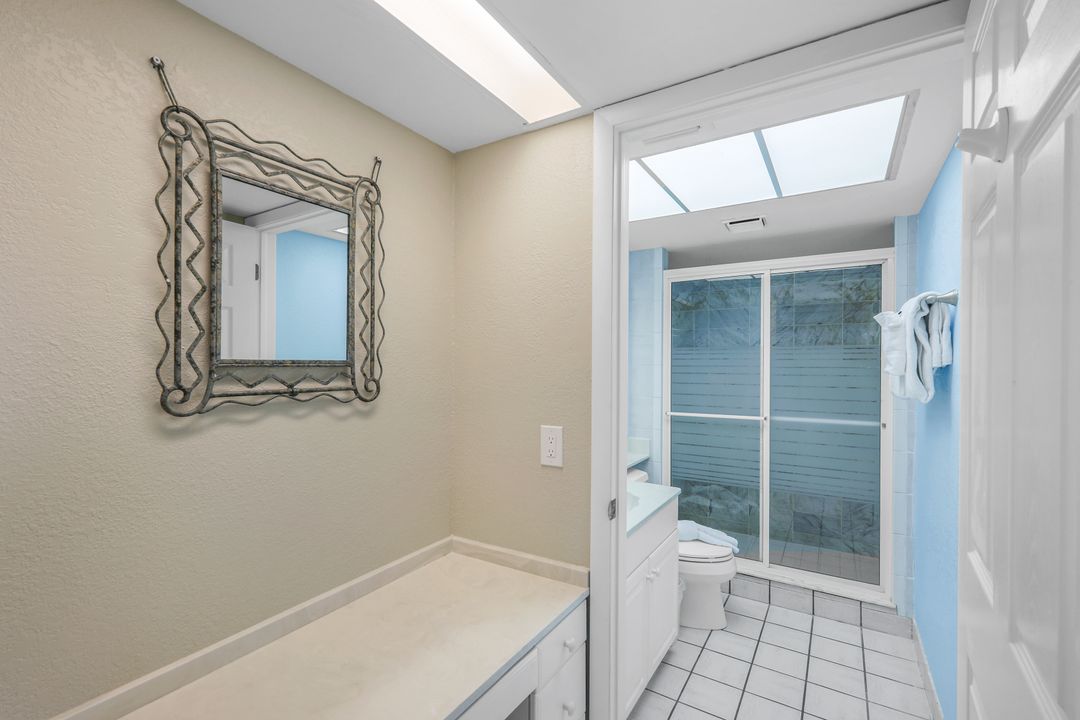 1401 Middle Gulf Dr #T 401, Sanibel, FL 33957