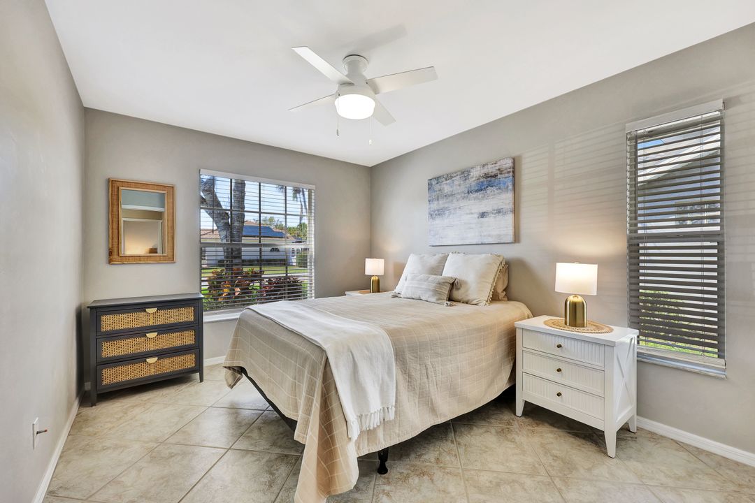 10898 Longshore Way W, Naples, FL 34119