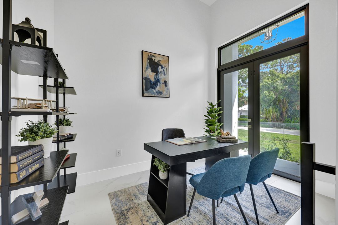 1317 Cypress Woods Dr, Naples, FL 34103