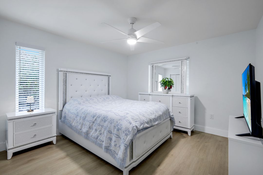 27153 Edenbridge Ct, Bonita Springs, FL 34135