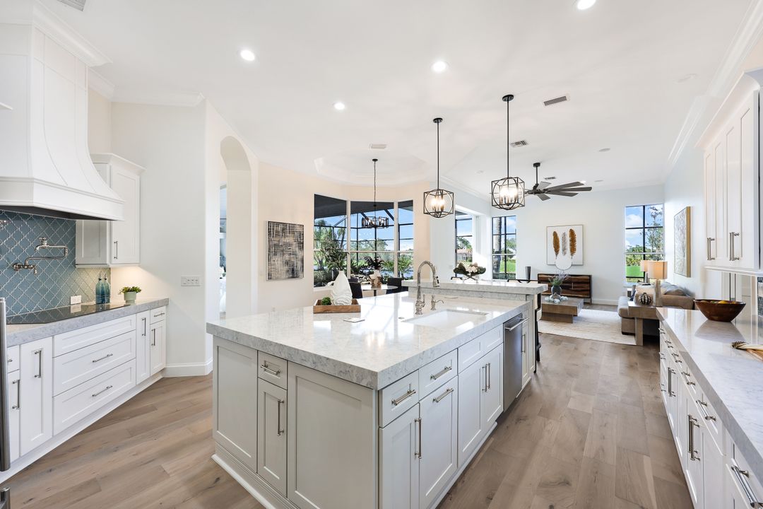 20451 Wildcat Run Dr, Estero, FL 33928