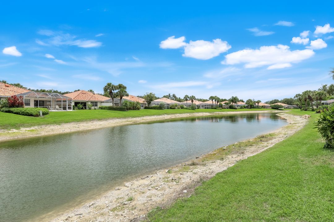 4648 Rio Poco Ct, Naples, FL 34109
