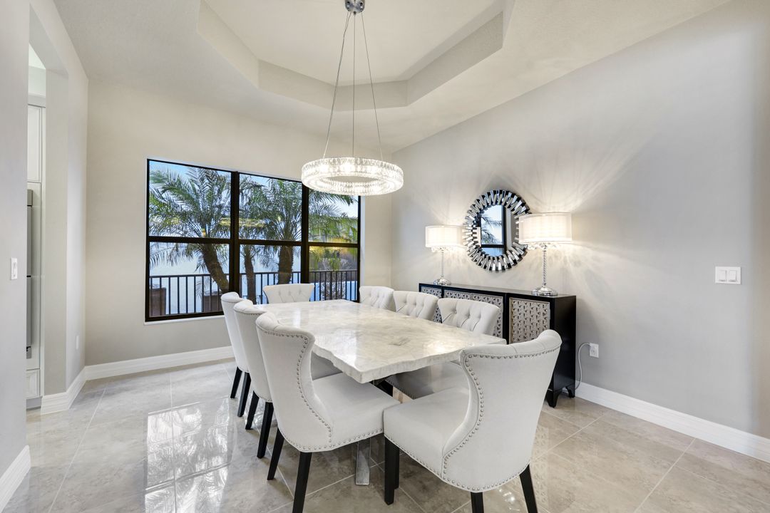 4394 Caldera Cir, Naples, FL 34119