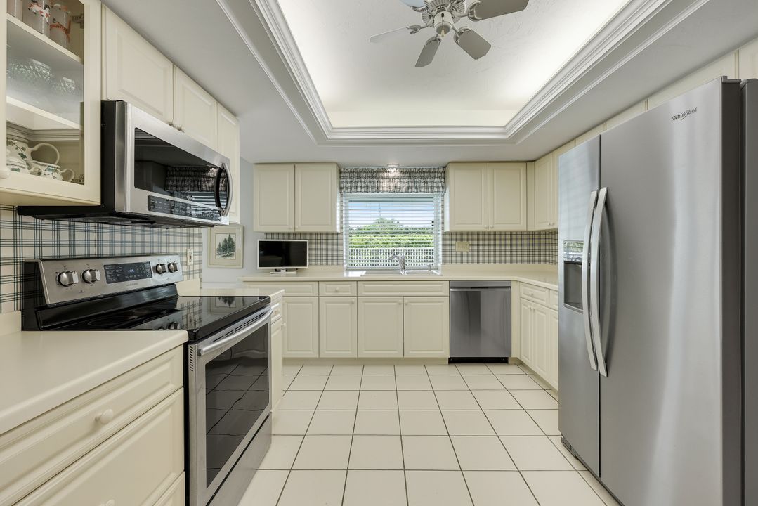 1839 Imperial Golf Course Blvd, Naples, FL 34110