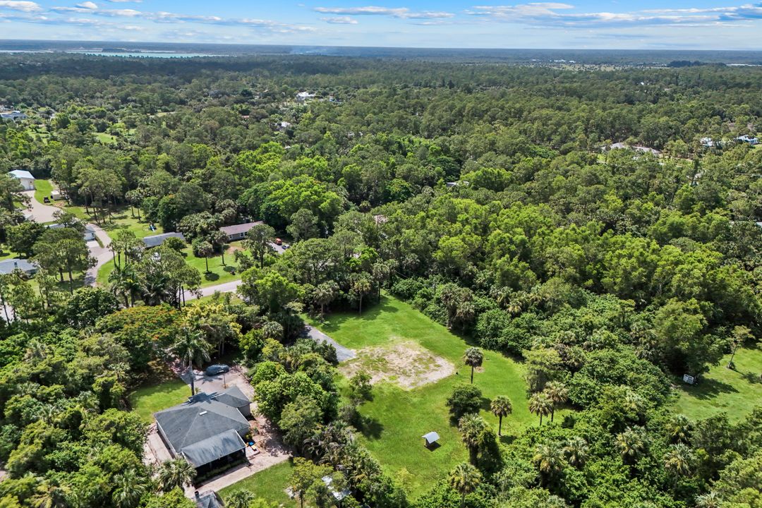 1481 19th St SW, Naples, FL 34117