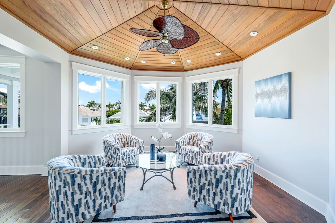 169 Conners Ave, Naples, FL 34108