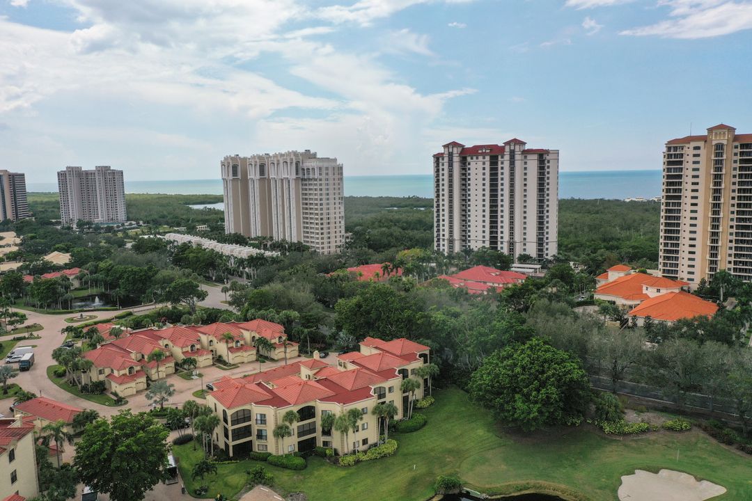 7048 Pelican Bay Blvd #305, Naples, FL 34108