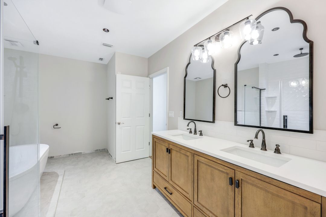 143 SW 29th St, Cape Coral, FL 33914